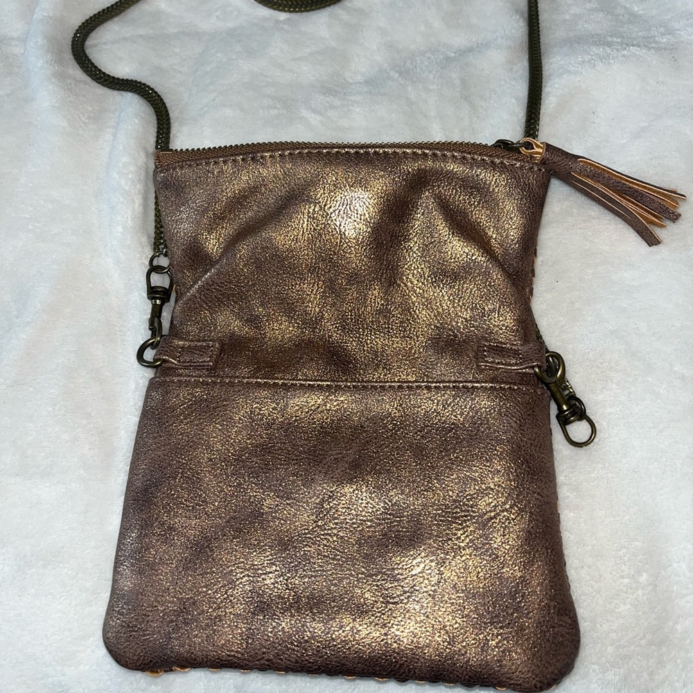 CLOSET CLEAR OUT 🎉 Anthropologie Deux Lux Bronze Crossbody Bag - Picture 4 of 6